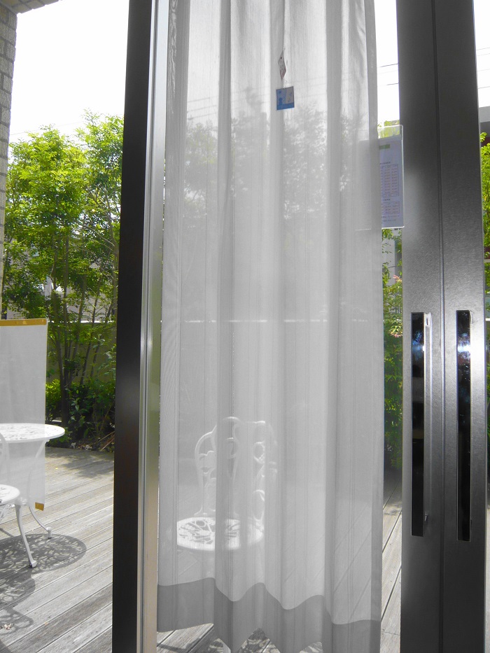 レースカーテンの見え方透け方比較 ボイルレース ミラーレース 遮像レース 神奈川県川崎市のオーダーカーテン専門店ハンザム レースカーテンの見え方透け方比較 ボイルレース ミラーレース 遮像レース 神奈川県川崎市のオーダーカーテン専門店ハンザム