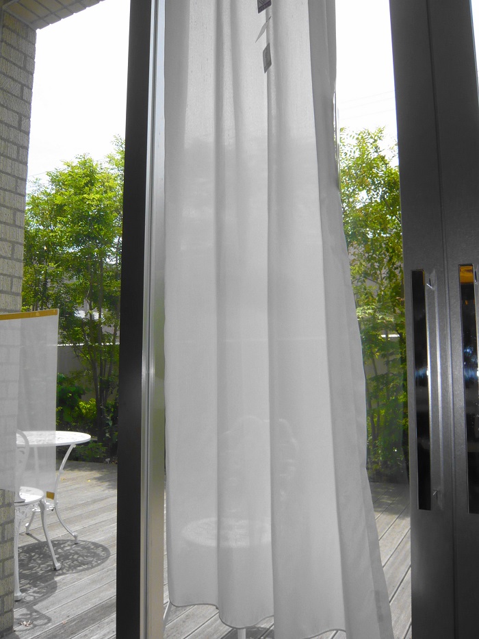 レースカーテンの見え方透け方比較 ボイルレース ミラーレース 遮像レース 神奈川県川崎市のオーダーカーテン専門店ハンザム