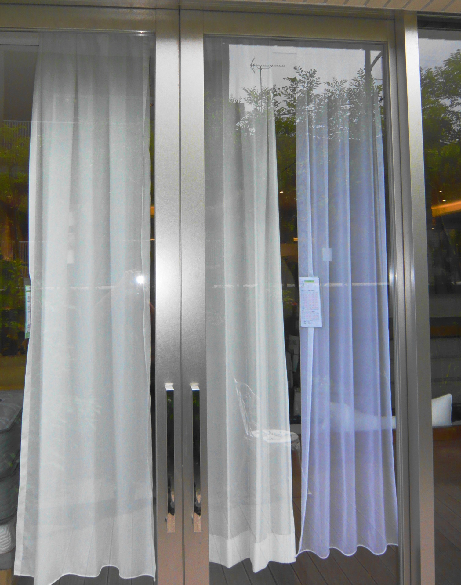 レースカーテンの見え方透け方比較 ボイルレース ミラーレース 遮像レース 神奈川県川崎市のオーダーカーテン専門店ハンザム レースカーテンの見え方透け方比較 ボイルレース ミラーレース 遮像レース 神奈川県川崎市のオーダーカーテン専門店ハンザム