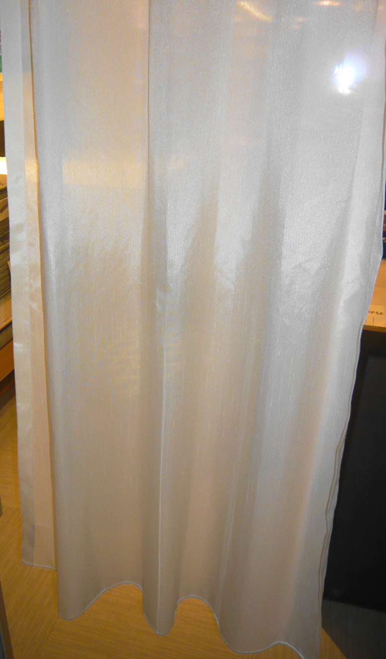 レースカーテンの見え方透け方比較 ボイルレース ミラーレース 遮像レース 神奈川県川崎市のオーダーカーテン専門店ハンザム レースカーテンの見え方透け方比較 ボイルレース ミラーレース 遮像レース 神奈川県川崎市のオーダーカーテン専門店ハンザム